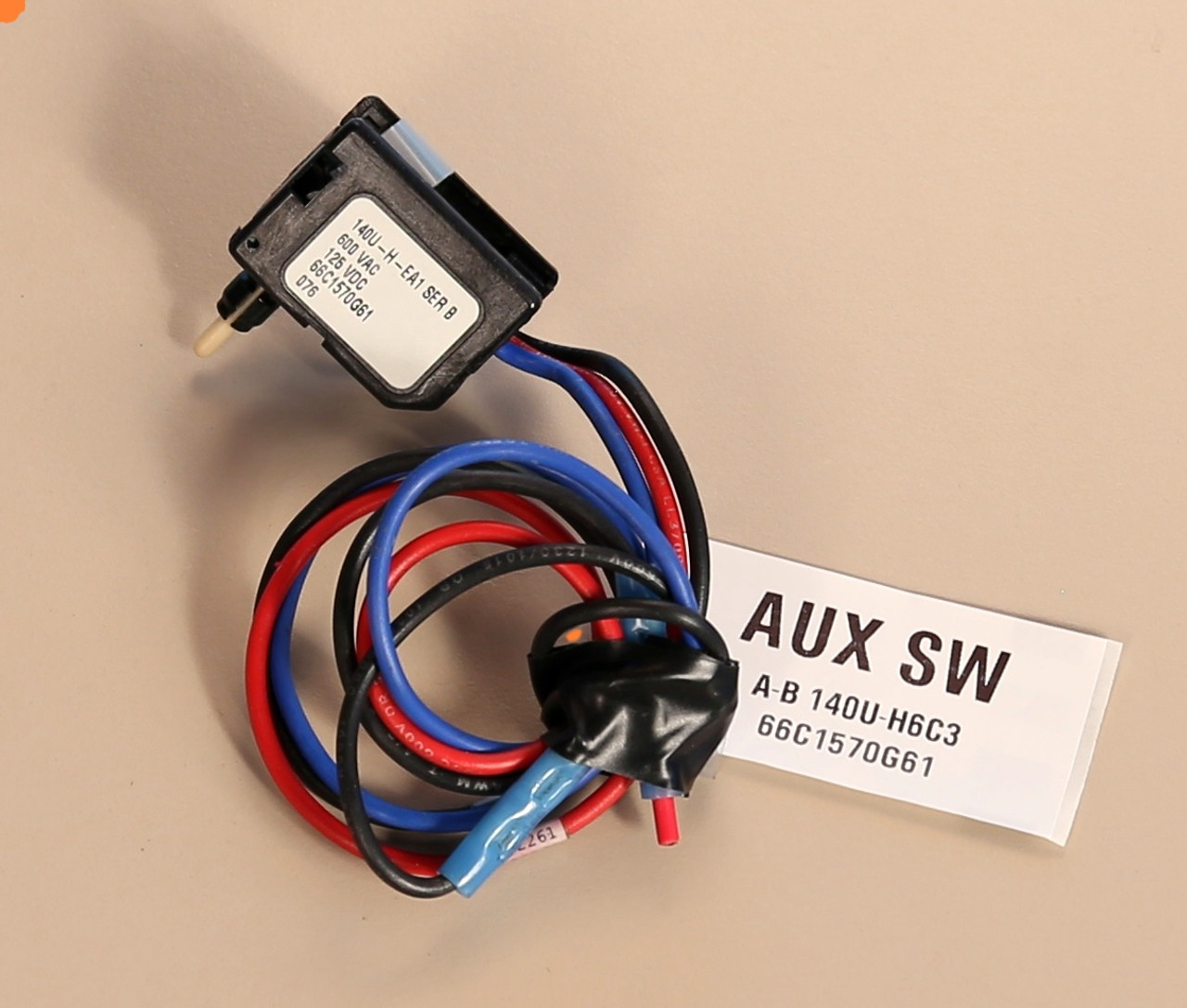 Allen-Bradley Auxiliary Switch 66C1570G61